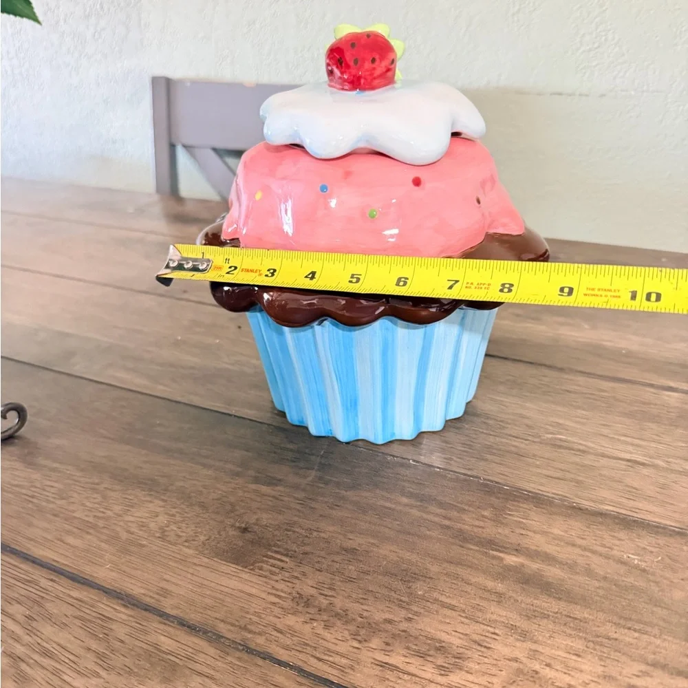 Strawberry Cupcake Cookie Jar Cute Kitchen Decor Ceramic Storage Jar